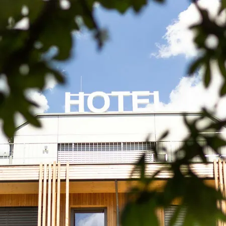 Weiss Hotel