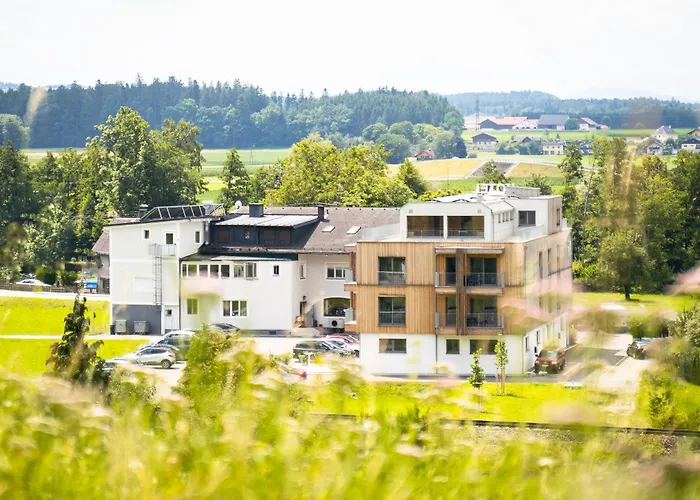 Weiss Hotell Munderfing