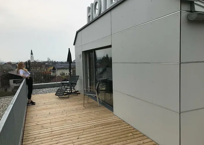 Weiss Ξενοδοχείο